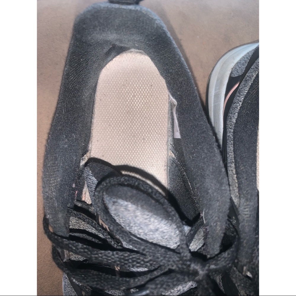 Well Used Women’s Nike’s Size 7 - Picture 2 of 11